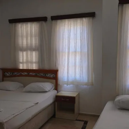 Dedehan Hotel 2*